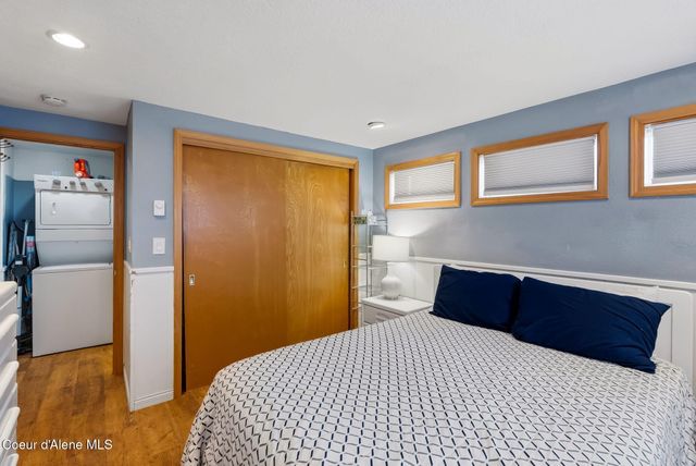 301 Iberian WAY, APT 119, Sandpoint, ID 83864