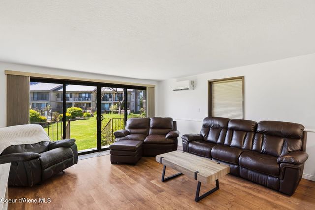 301 Iberian WAY, APT 119, Sandpoint, ID 83864
