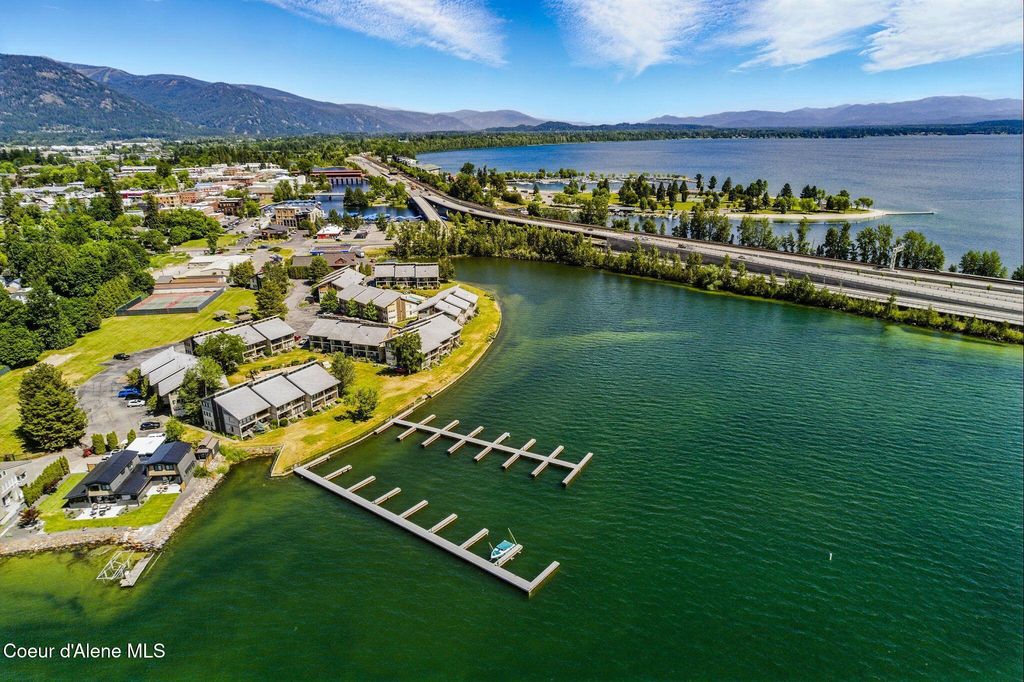 301 Iberian WAY, APT 119, Sandpoint, ID 83864