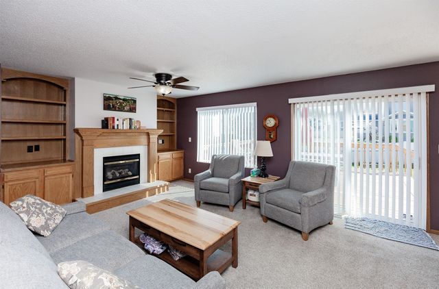 5451 SE 29th Street, Des Moines, IA 50320