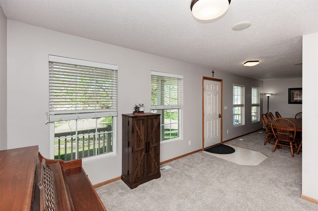 5451 SE 29th Street, Des Moines, IA 50320