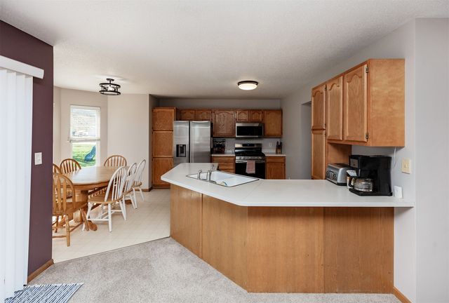 5451 SE 29th Street, Des Moines, IA 50320