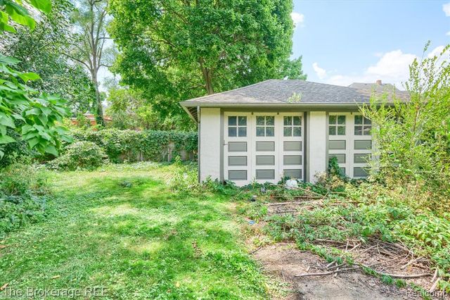 710 Pierson Street, Flint, MI 48503