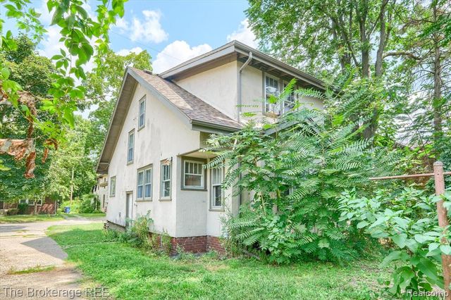 710 Pierson Street, Flint, MI 48503