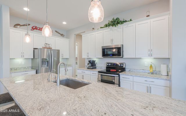 391 N SAN RICARDO Trail, Casa Grande, AZ 85194