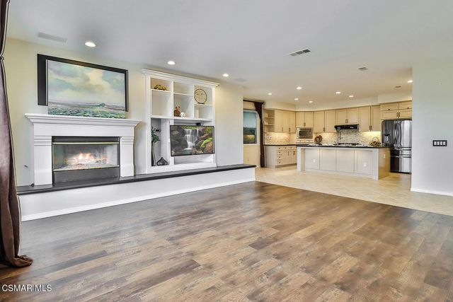 13790 Stagecoach Trail, Moorpark, CA 93021