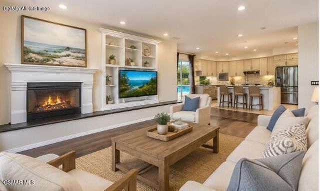 13790 Stagecoach Trail, Moorpark, CA 93021