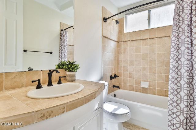13790 Stagecoach Trail, Moorpark, CA 93021
