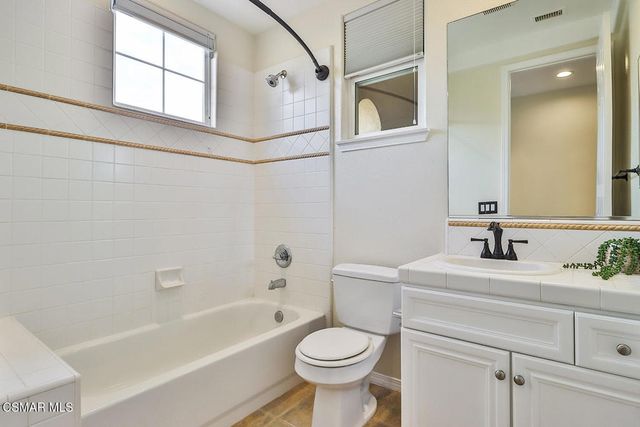 13790 Stagecoach Trail, Moorpark, CA 93021