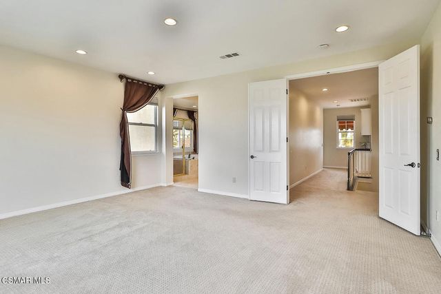 13790 Stagecoach Trail, Moorpark, CA 93021
