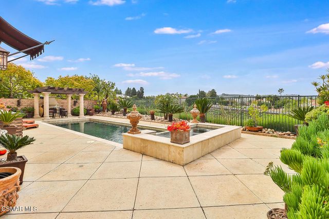 13790 Stagecoach Trail, Moorpark, CA 93021