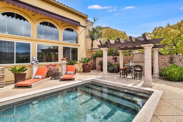 13790 Stagecoach Trail, Moorpark, CA 93021