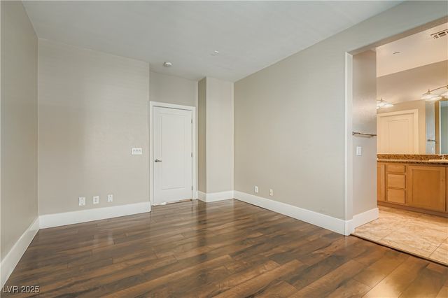 9050 West Tropicana Avenue 1138, Las Vegas, NV 89147