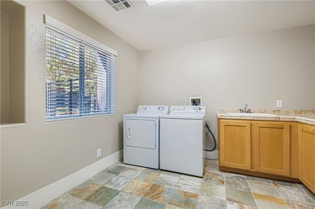 9050 West Tropicana Avenue 1138, Las Vegas, NV 89147