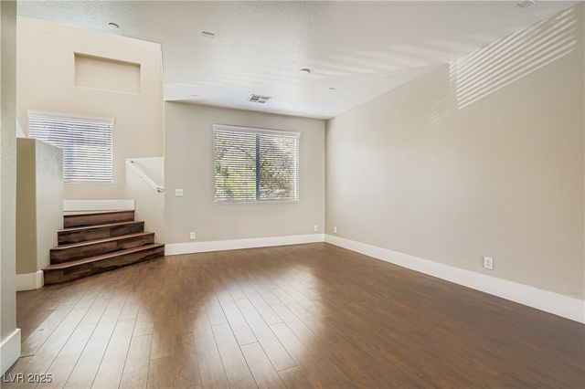 9050 West Tropicana Avenue 1138, Las Vegas, NV 89147