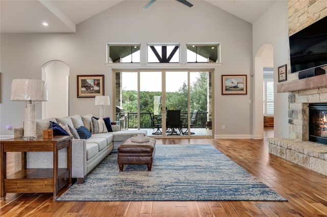 328 Ringtail Stream DR, Austin, TX 78738