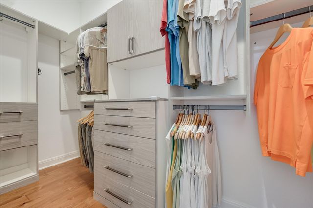 328 Ringtail Stream DR, Austin, TX 78738
