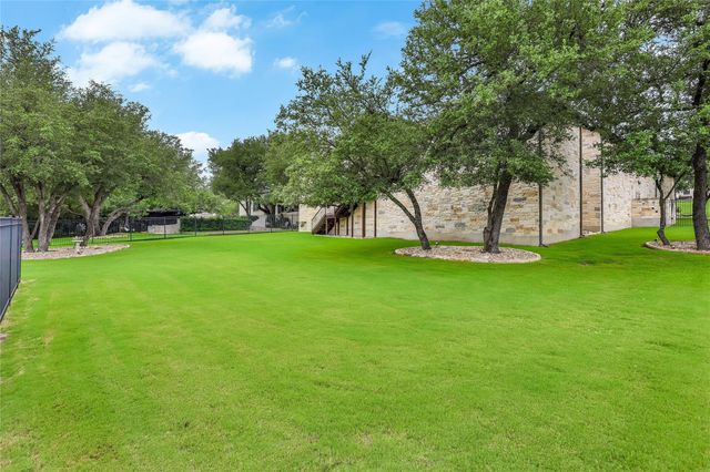 328 Ringtail Stream DR, Austin, TX 78738