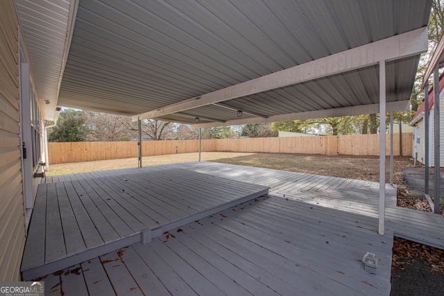 9 Friar Tuck Road, Reynolds, GA 31076