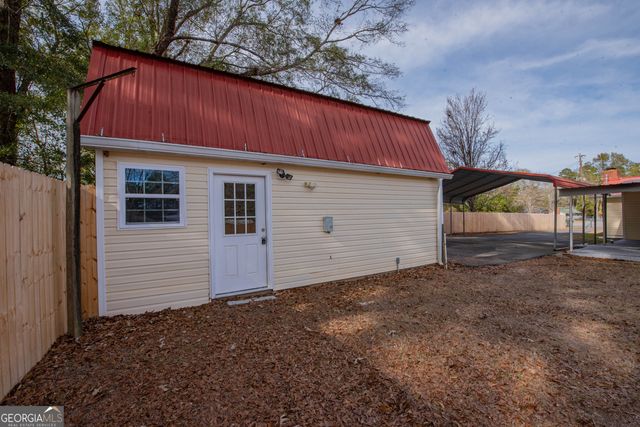 9 Friar Tuck Road, Reynolds, GA 31076