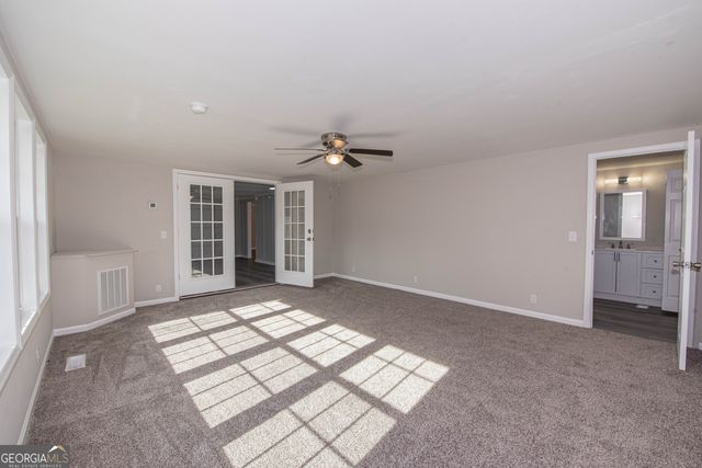 9 Friar Tuck Road, Reynolds, GA 31076