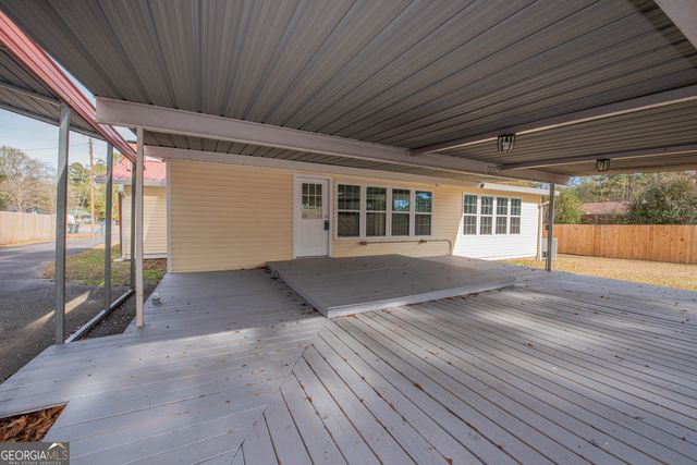 9 Friar Tuck Road, Reynolds, GA 31076