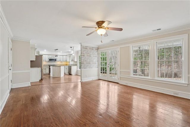 5618 Brookstone NW Drive, Acworth, GA 30101