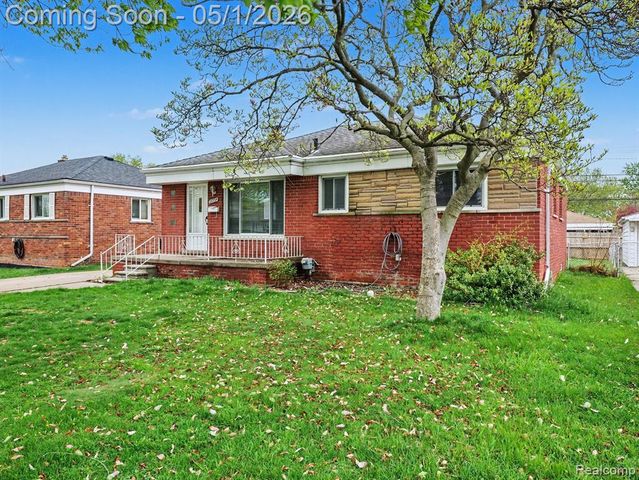 25334 Barbara Street, Roseville, MI 48066