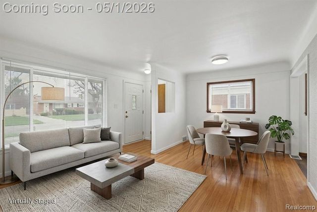 25334 Barbara Street, Roseville, MI 48066