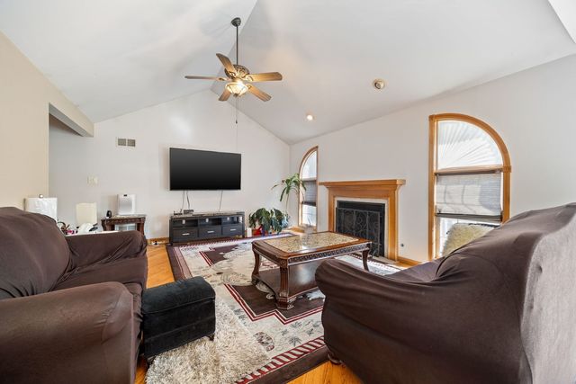 3207 Sandy Ridge Drive, Steger, IL 60475