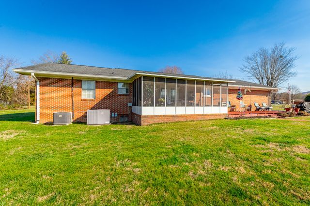 1608 Eagle Drive, Hixson, TN 37343