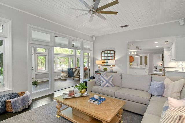 543 E LAKE SUE AVENUE, Winter Park, FL 32789