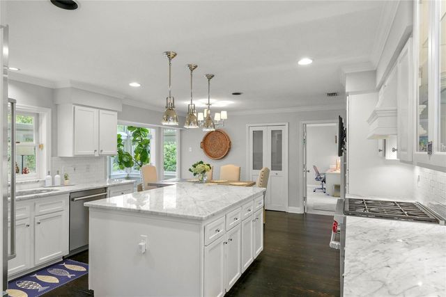 543 E LAKE SUE AVENUE, Winter Park, FL 32789