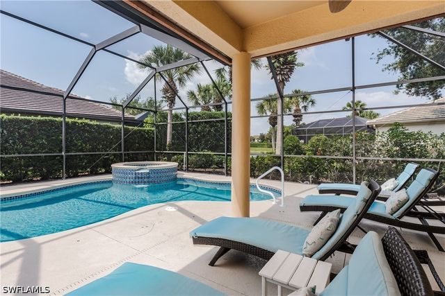 8754 Hideaway Harbor CT, Naples, FL 34120