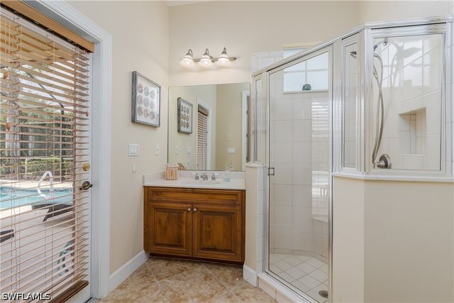 8754 Hideaway Harbor CT, Naples, FL 34120