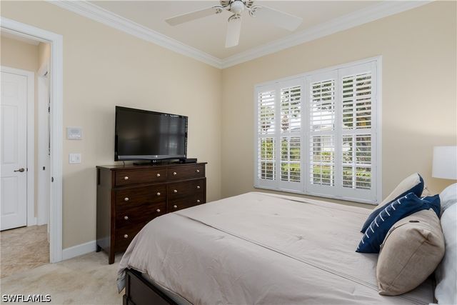 8754 Hideaway Harbor CT, Naples, FL 34120
