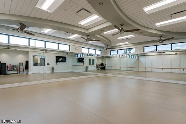 8754 Hideaway Harbor CT, Naples, FL 34120