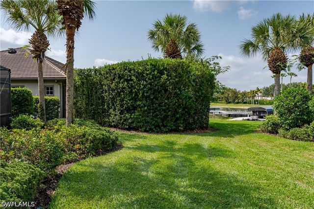 8754 Hideaway Harbor CT, Naples, FL 34120