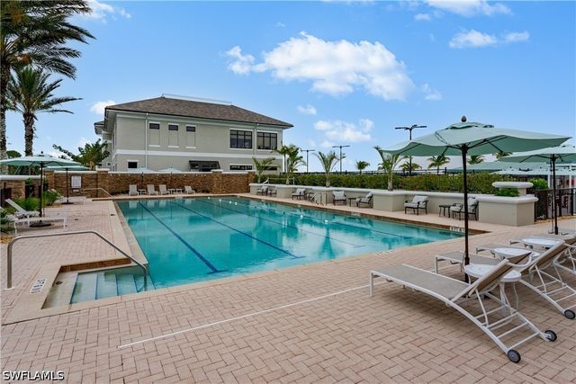 8754 Hideaway Harbor CT, Naples, FL 34120