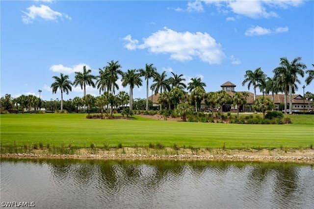 8754 Hideaway Harbor CT, Naples, FL 34120