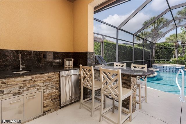 8754 Hideaway Harbor CT, Naples, FL 34120
