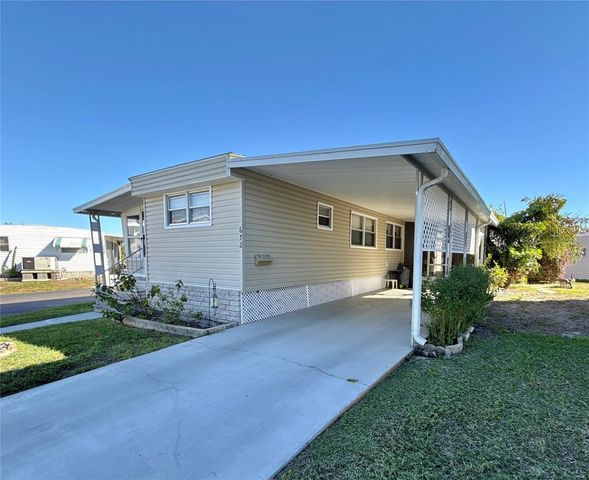 672 MOUNT PINEY AVENUE NE 699, St Petersburg, FL 33702