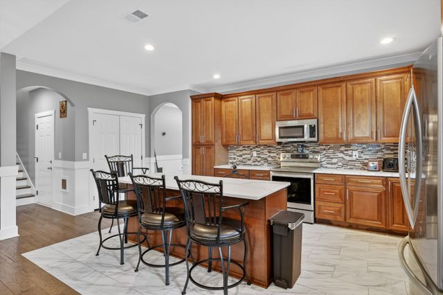 731 Orange Blossom Ct, Murfreesboro, TN 37130