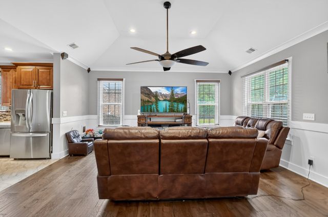 731 Orange Blossom Ct, Murfreesboro, TN 37130