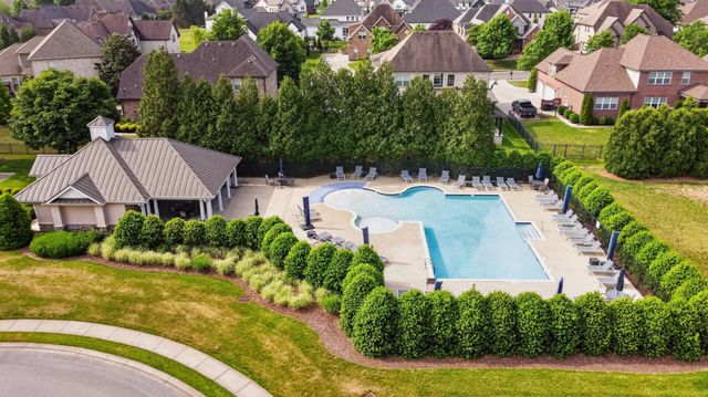 731 Orange Blossom Ct, Murfreesboro, TN 37130