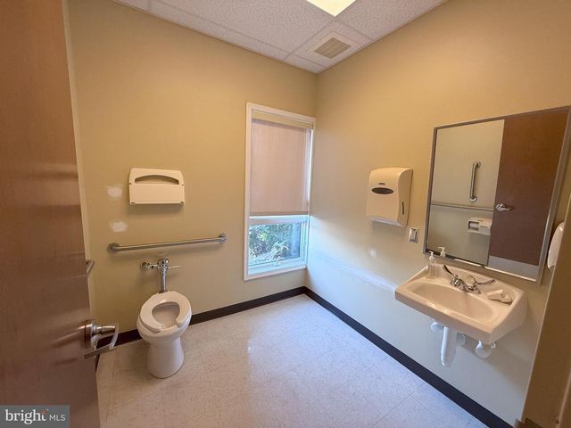 101 LEXINGTON RD, Woolwich Twp, NJ 08085