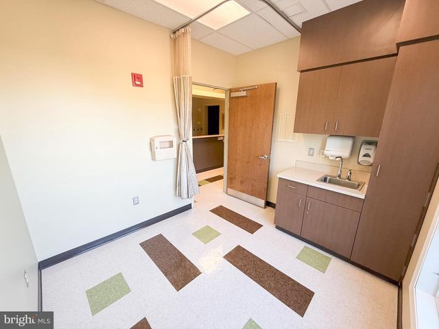 101 LEXINGTON RD, Woolwich Twp, NJ 08085