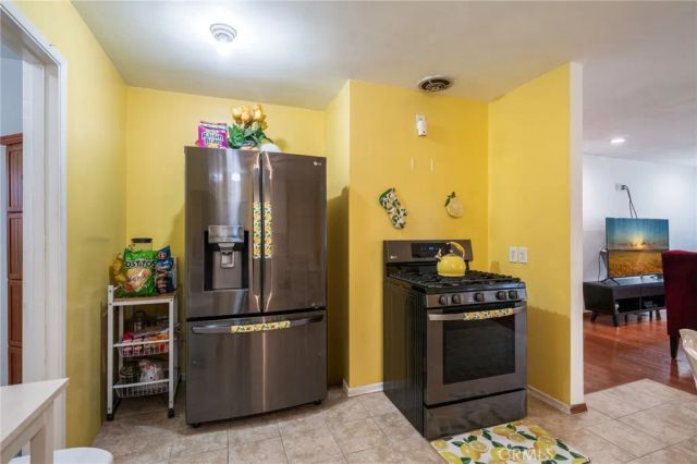 352 E 49th, Long Beach, CA 90805