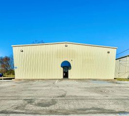 3074 Finley Island Road, Decatur, AL 35603