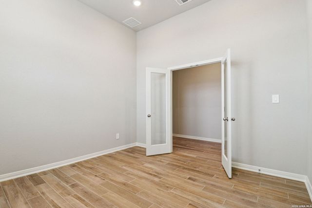 919 Broken Hollow, San Antonio, TX 78260